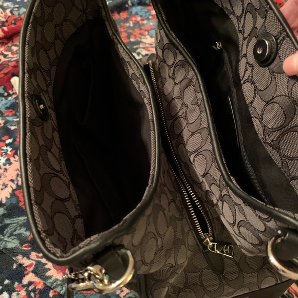 Coach F36424 Phoebe Smoke/Black Outline Signature Shoulder Bag - Picture 9 of 10